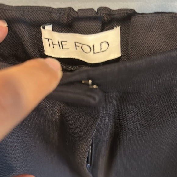 The Fold Navy Clever Crepe Tavira Slim-Leg Trousers 2 Wool - Picture 3 of 7